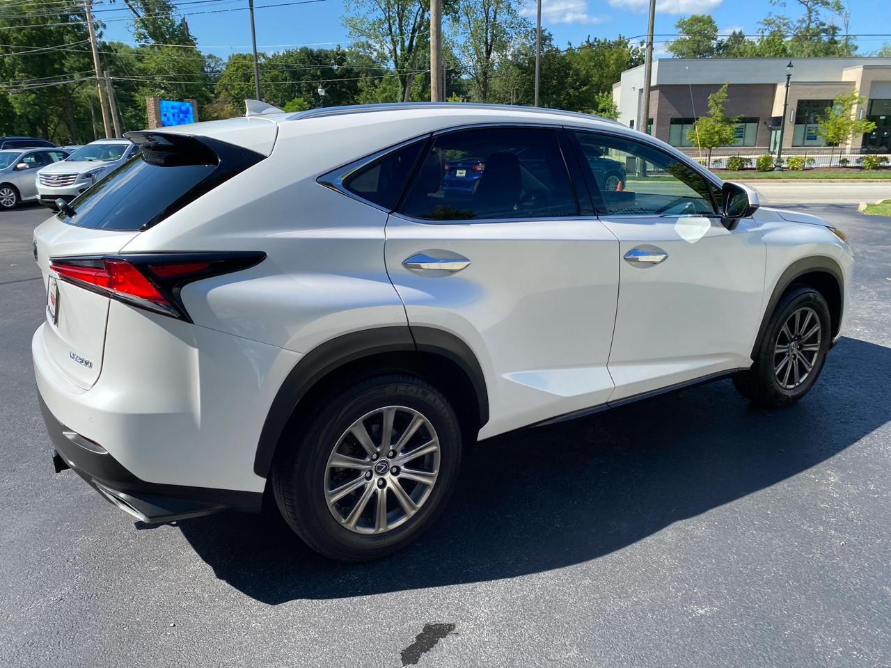 Lexus NX 200t  2018