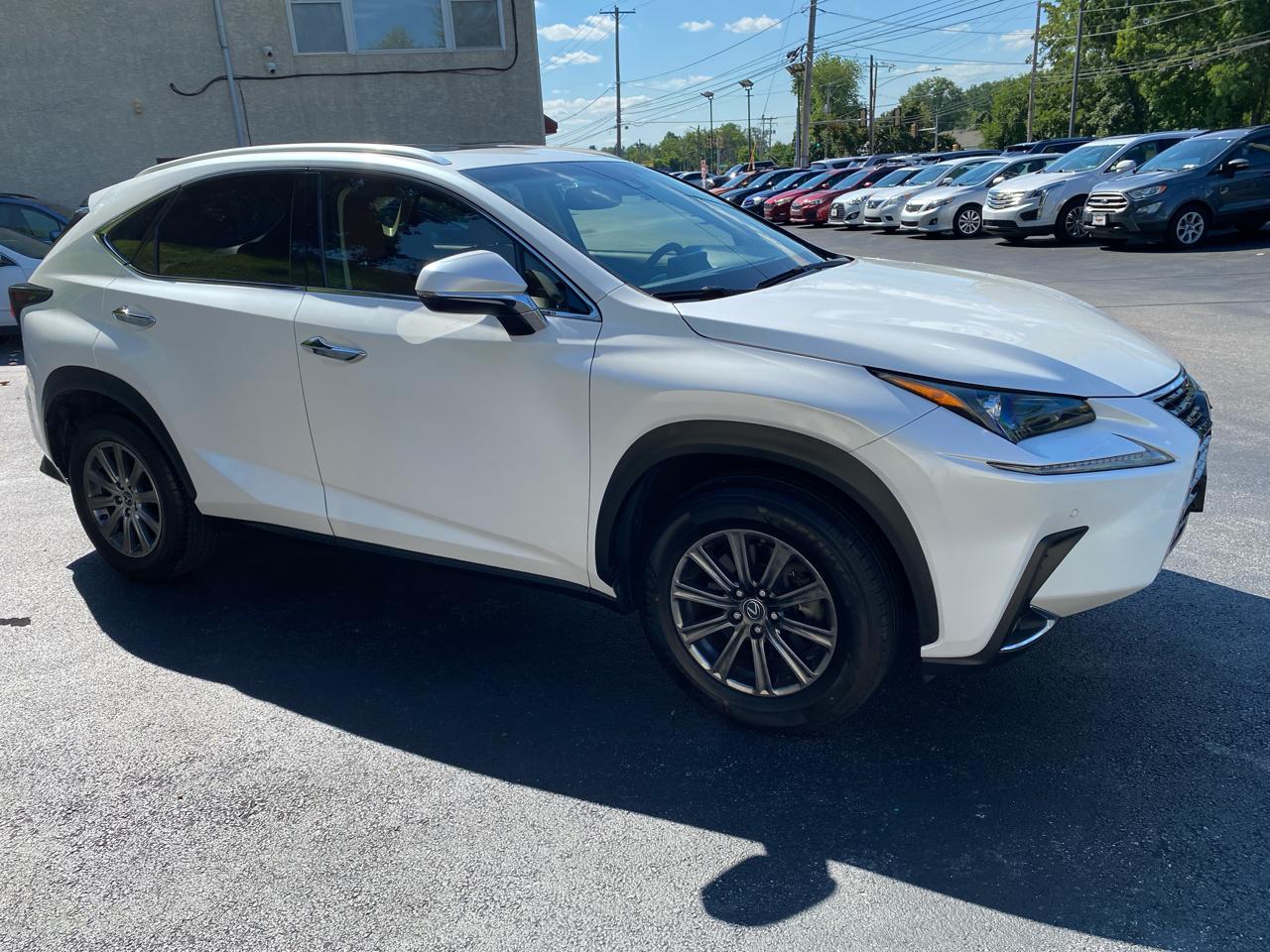 Lexus NX 200t  2018