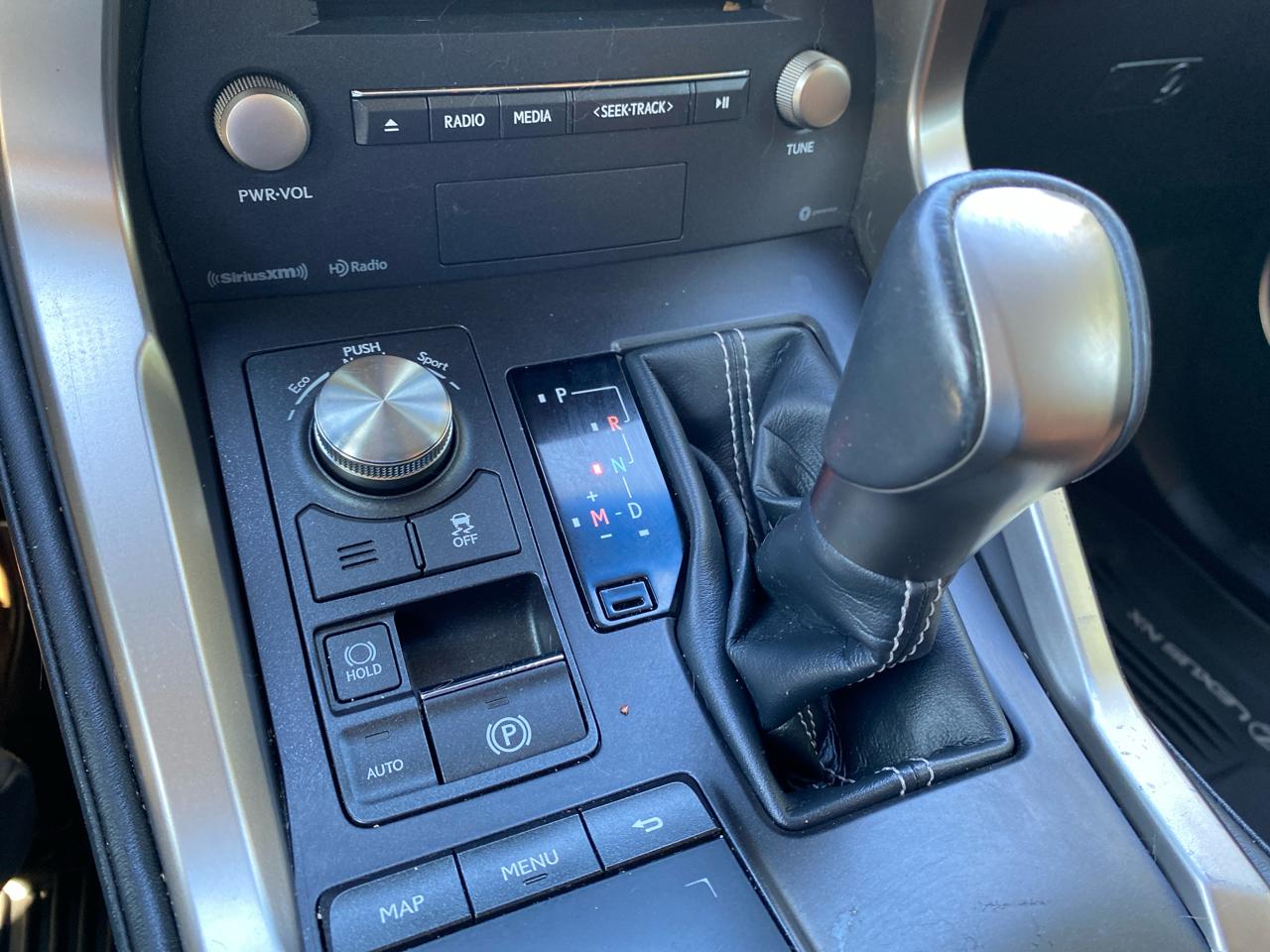 Lexus NX 200t  2018