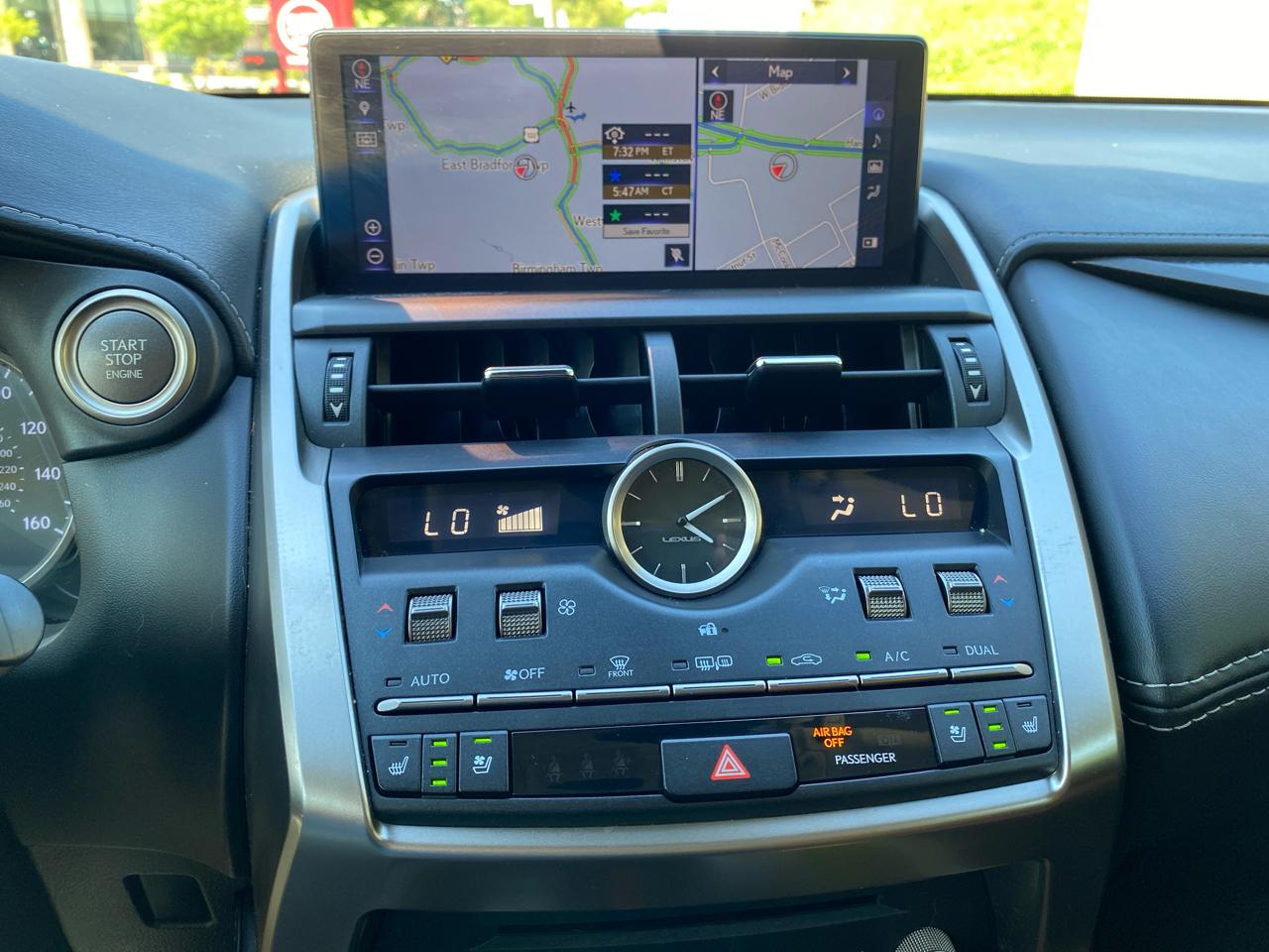 Lexus NX 200t  2018
