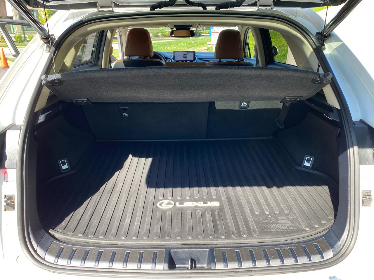 Lexus NX 200t  2018
