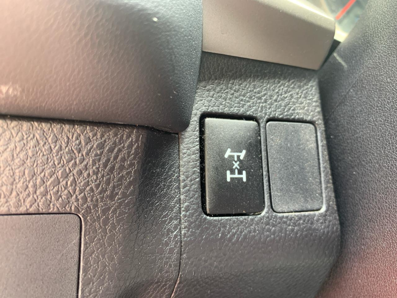 Toyota RAV4  2015