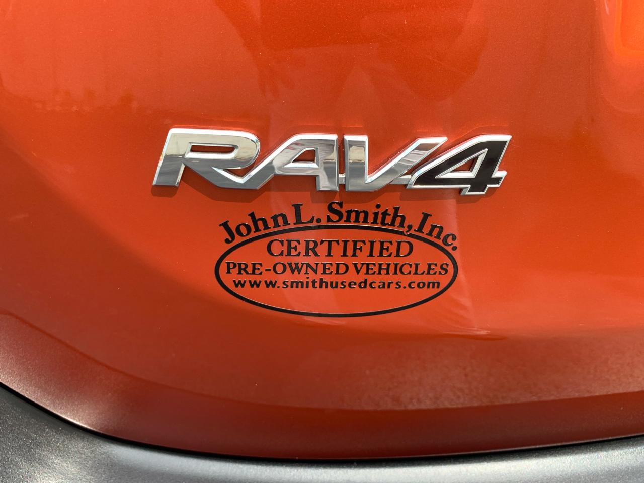 Toyota RAV4  2015