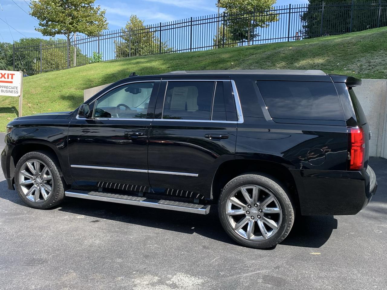 Chevrolet Tahoe 4WD 4dr LT 2018