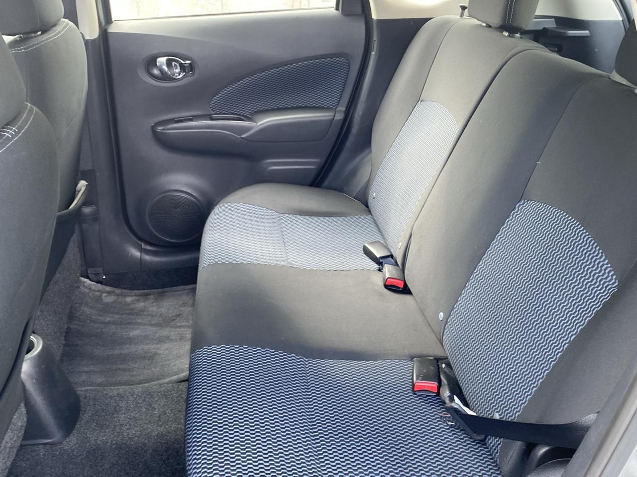Nissan Versa Note 5dr HB CVT 1.6 SV 2015