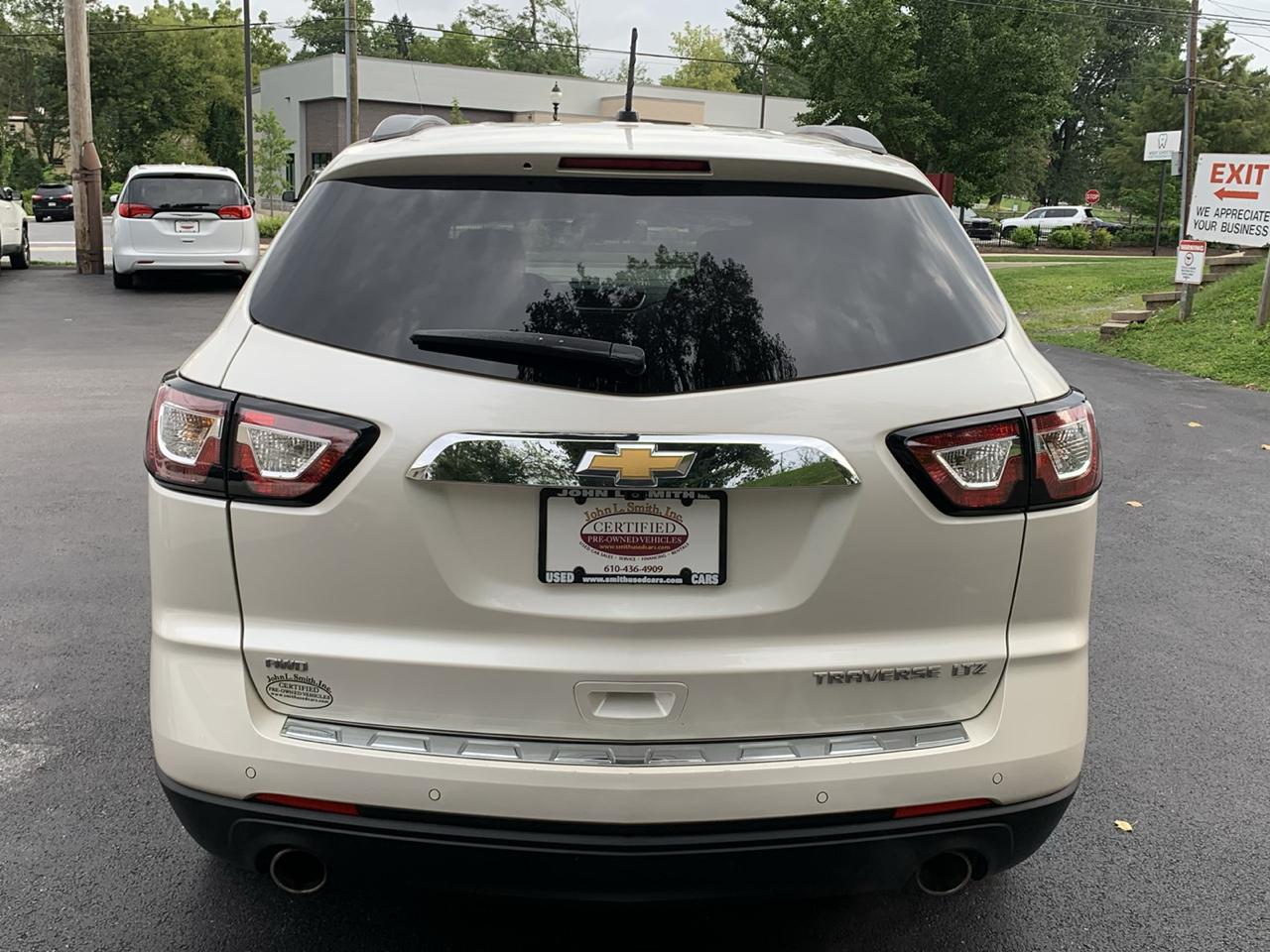 Chevrolet Traverse AWD 4dr LTZ 2015
