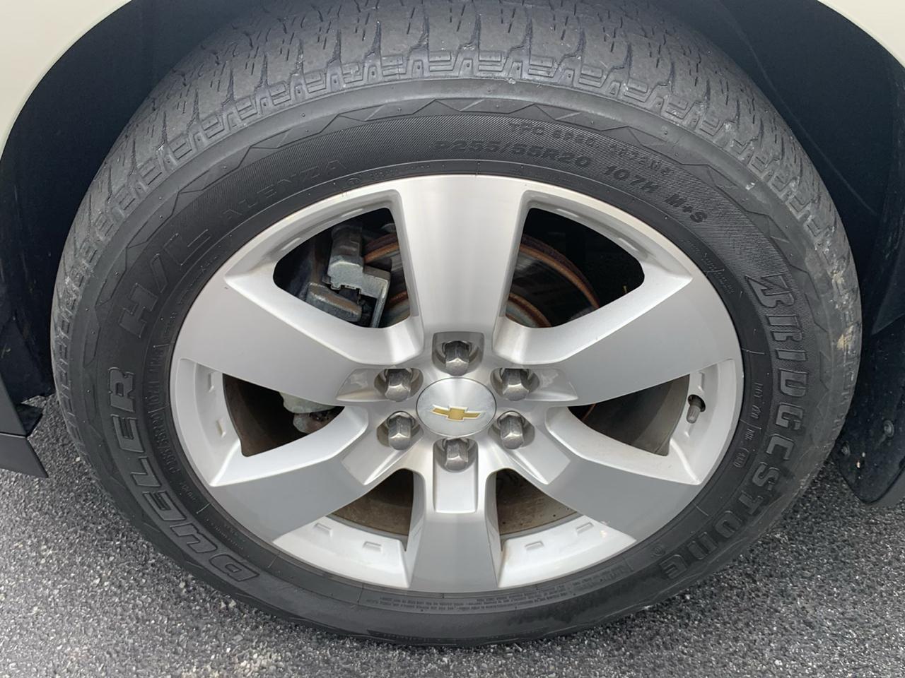 Chevrolet Traverse AWD 4dr LTZ 2015