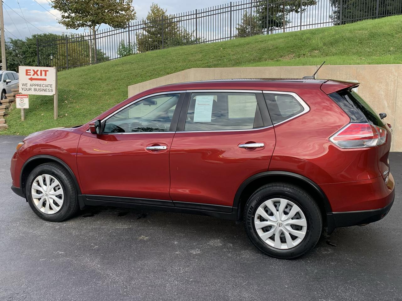 Nissan Rogue AWD 4dr SV 2015