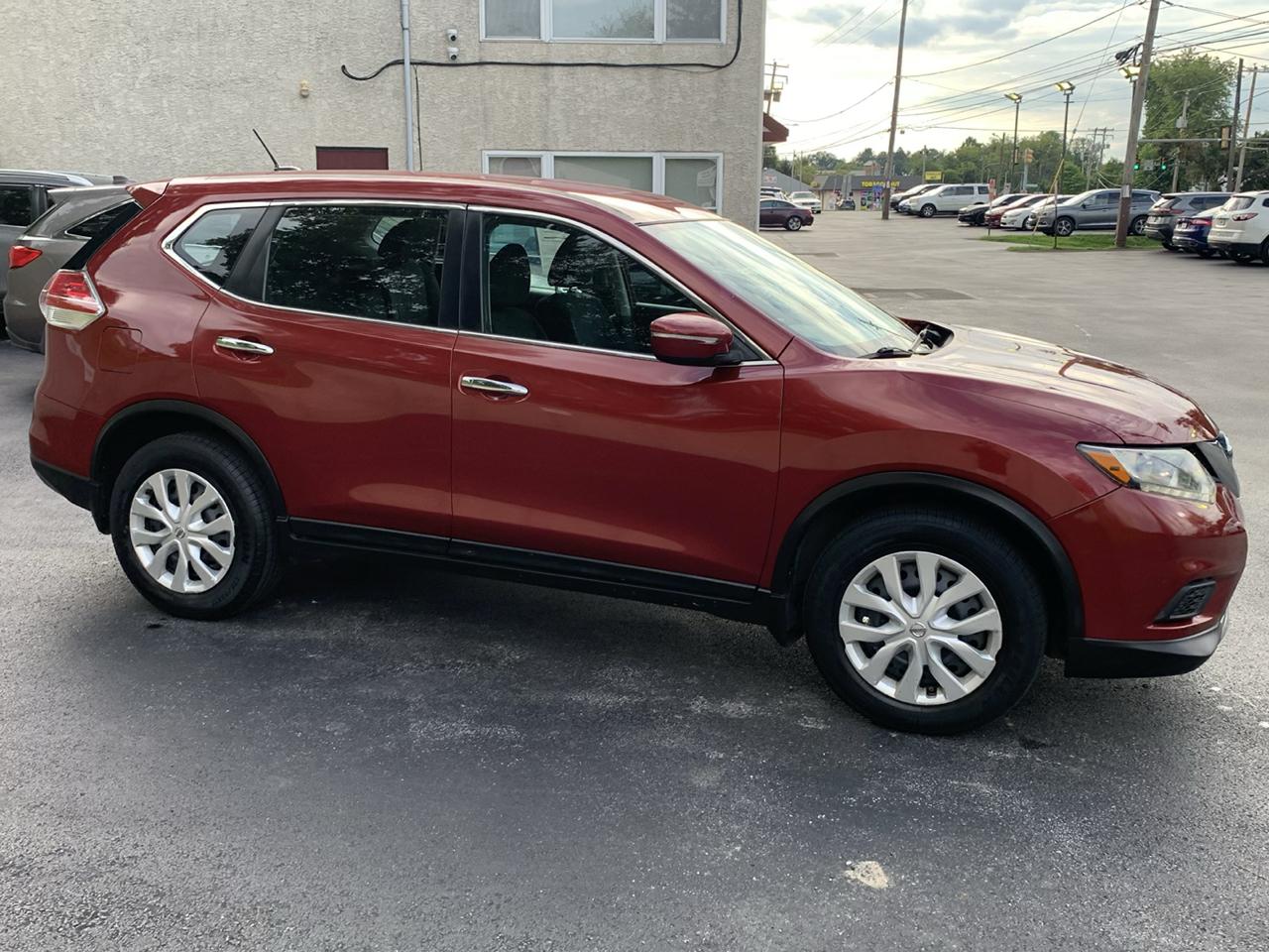 Nissan Rogue AWD 4dr SV 2015
