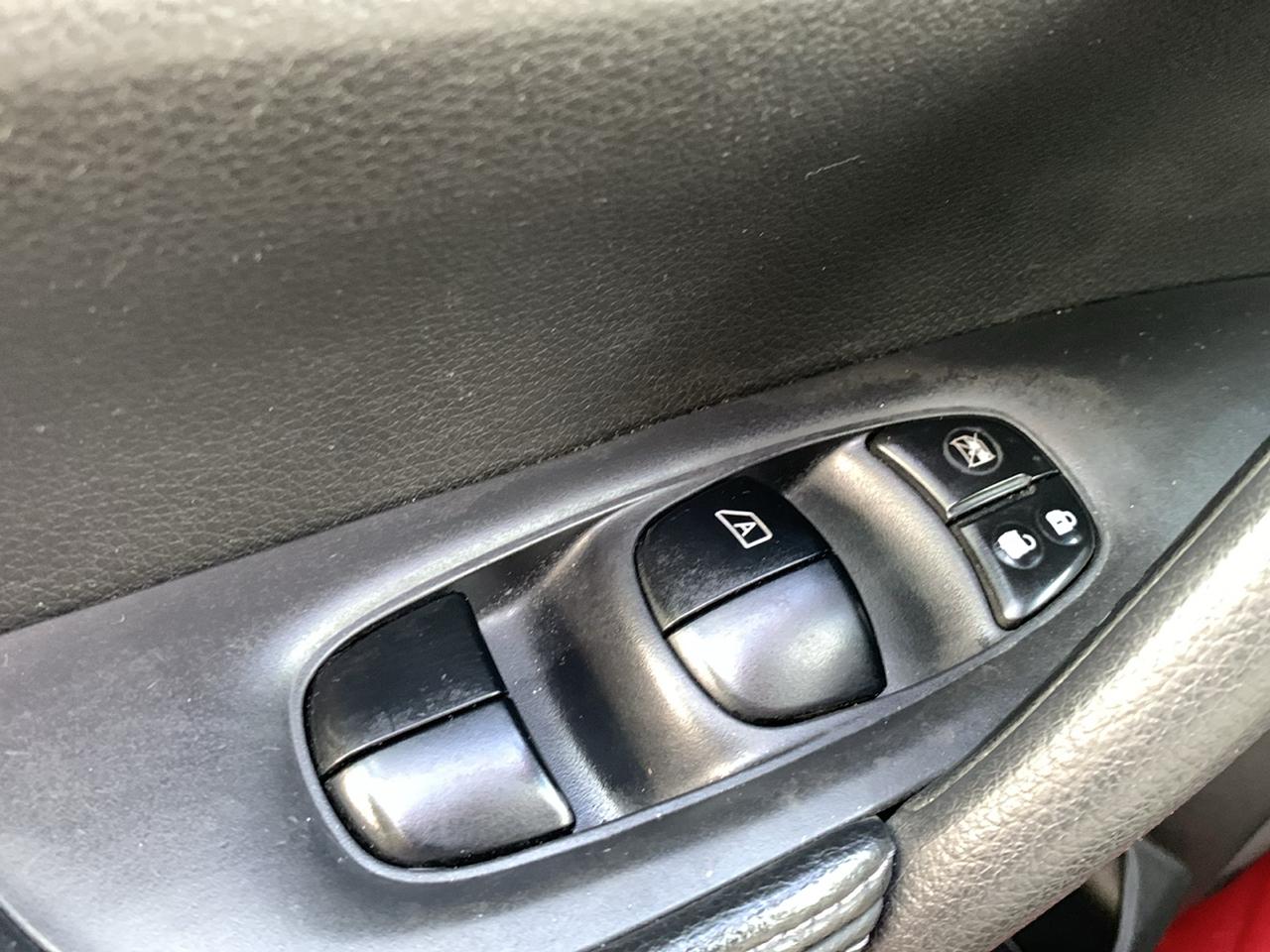 Nissan Rogue AWD 4dr SV 2015