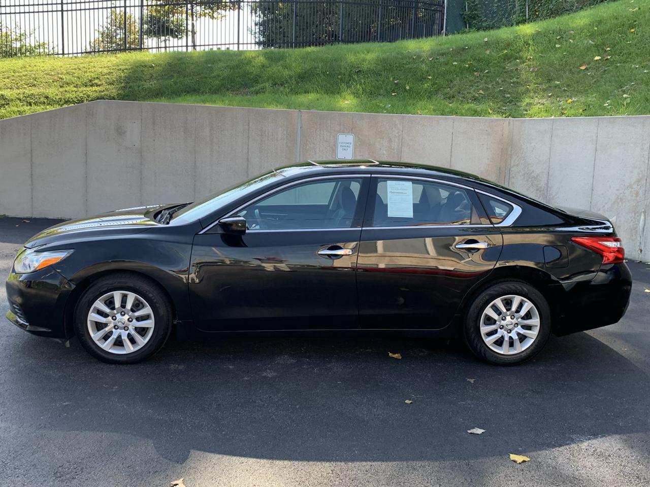 Nissan Altima 2.5 S Sedan 2017