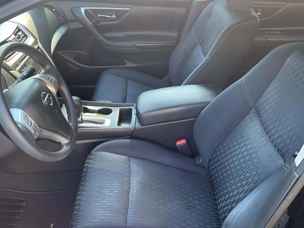 Nissan Altima 2.5 S Sedan 2017
