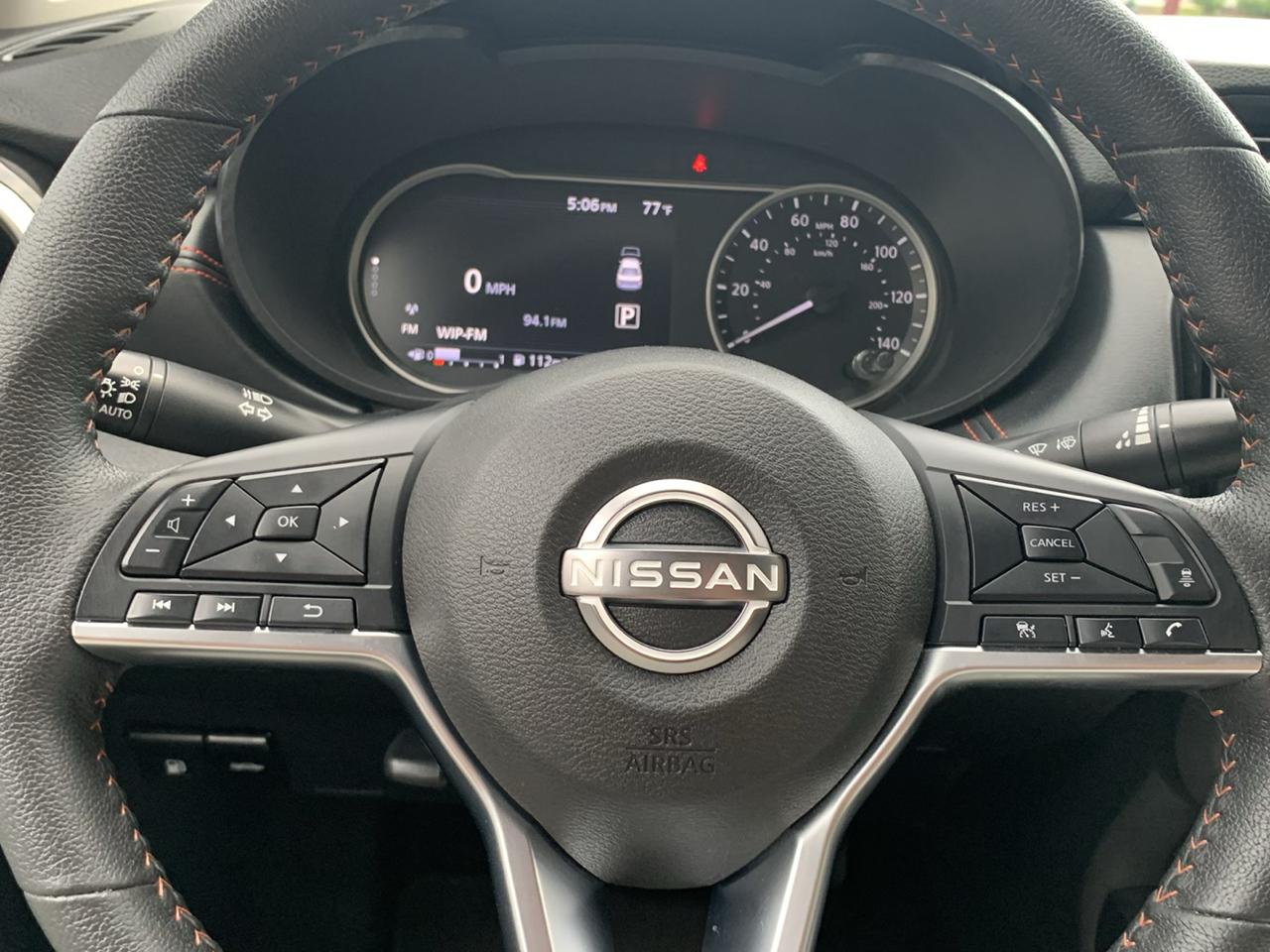 Nissan Versa SR CVT 2024