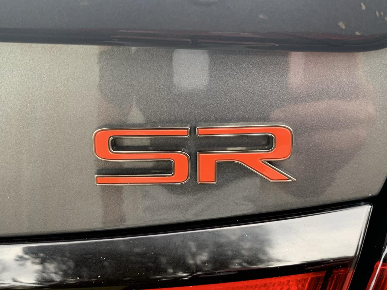 Nissan Versa SR CVT 2024