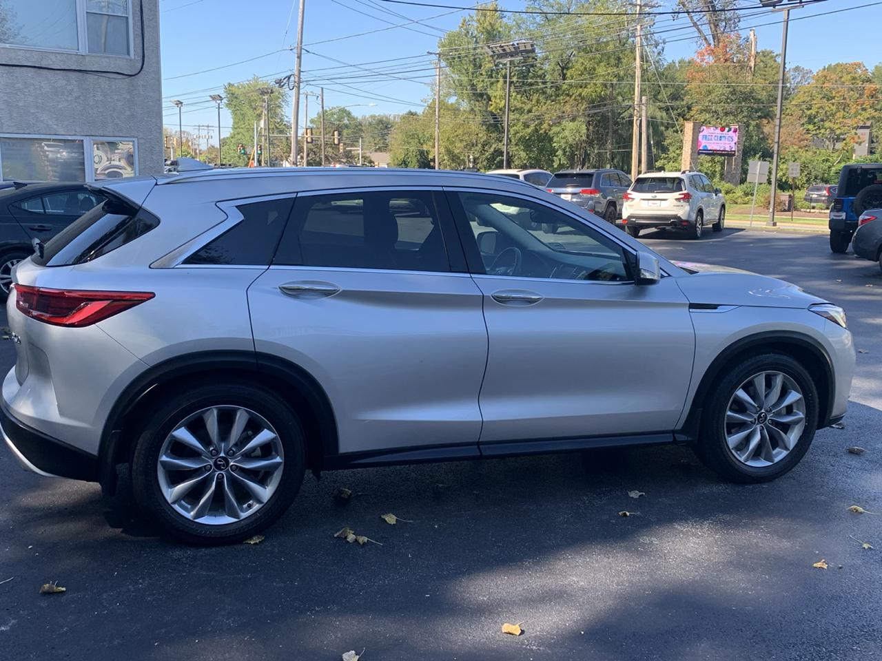 Infiniti QX50 LUXE AWD 2020