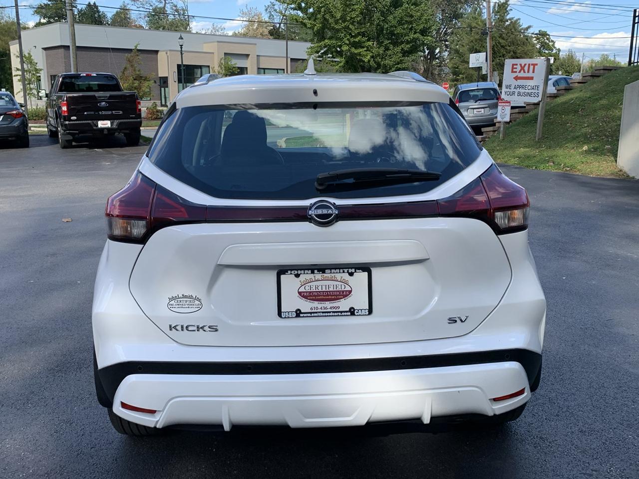 Nissan Kicks SV FWD 2023