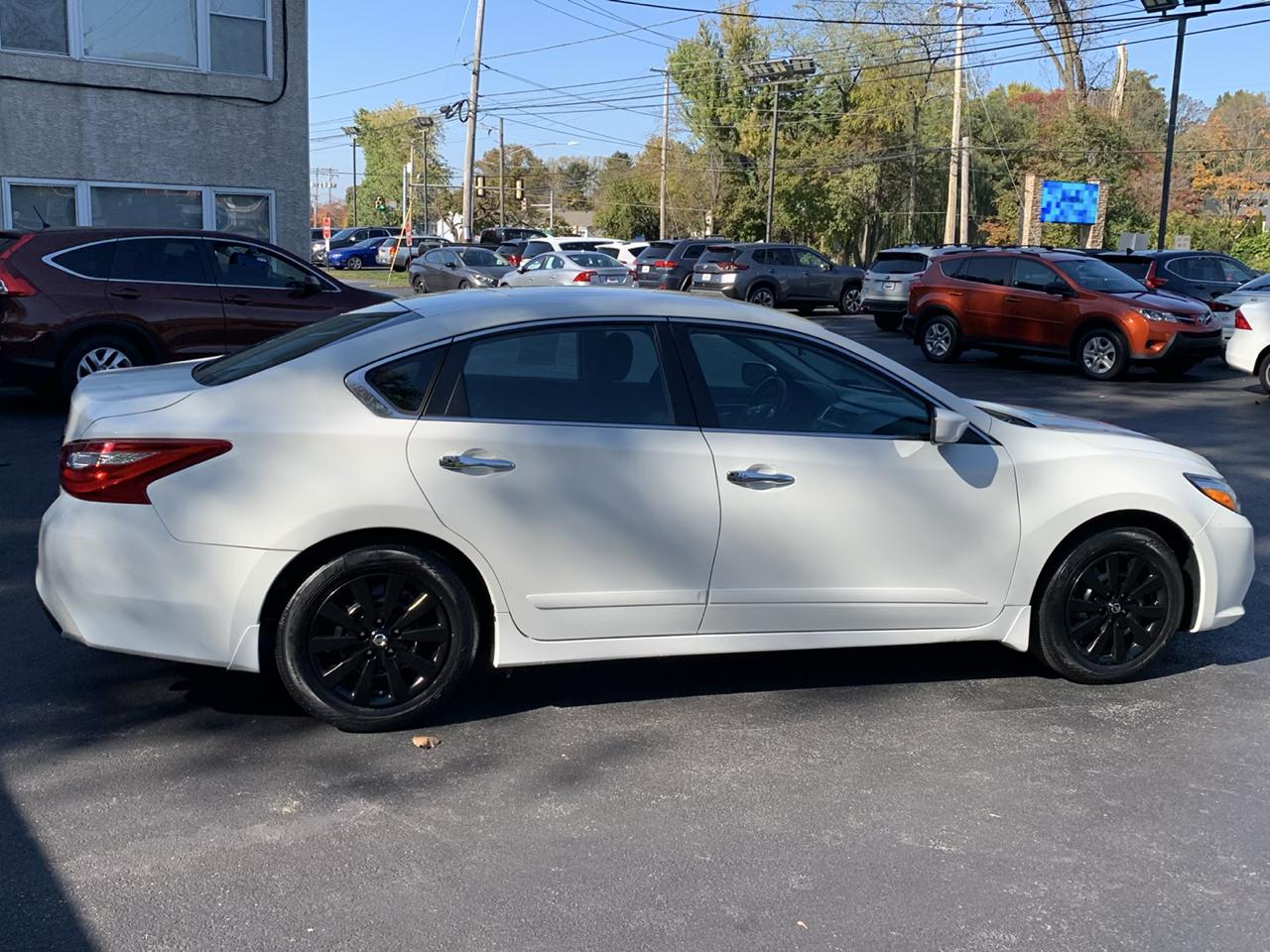 Nissan Altima 2.5 S Sedan 2017