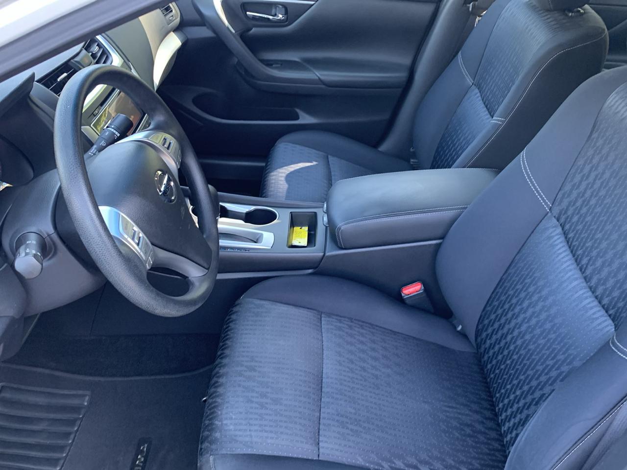 Nissan Altima 2.5 S Sedan 2017