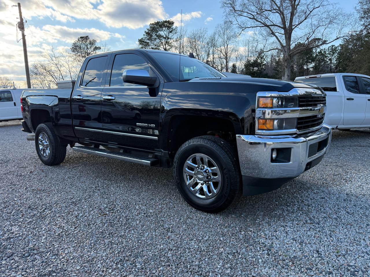 Chevrolet Silverado 2500HD 4WD Crew Cab 153.7" LTZ 2015