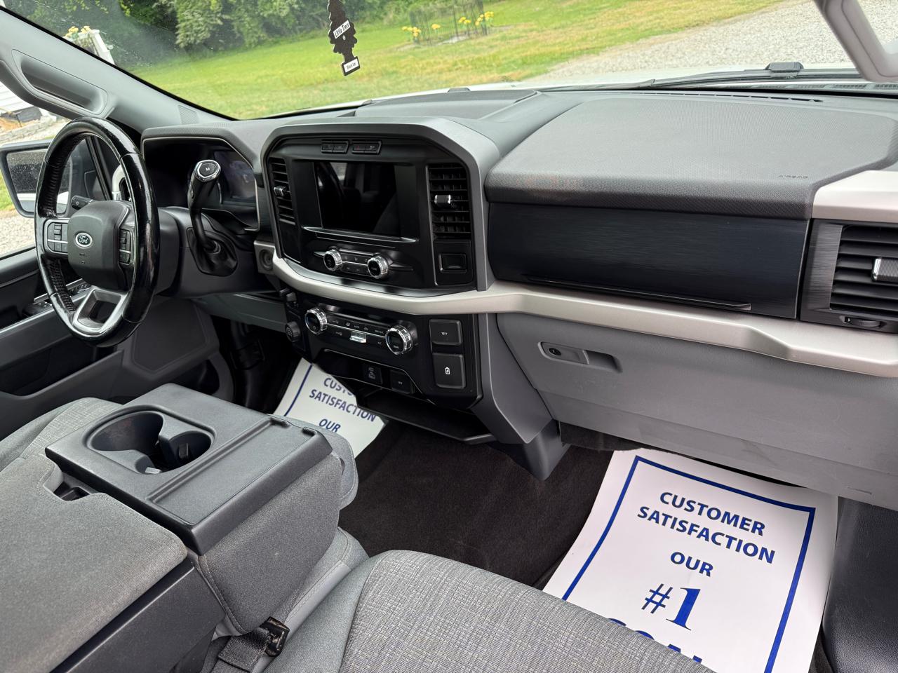 Ford F-150 2WD Supercab 133" XLT 2021