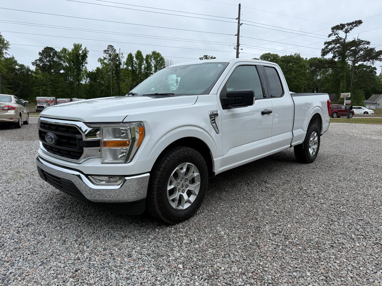 Ford F-150 2WD SuperCab 145" XLT 2021