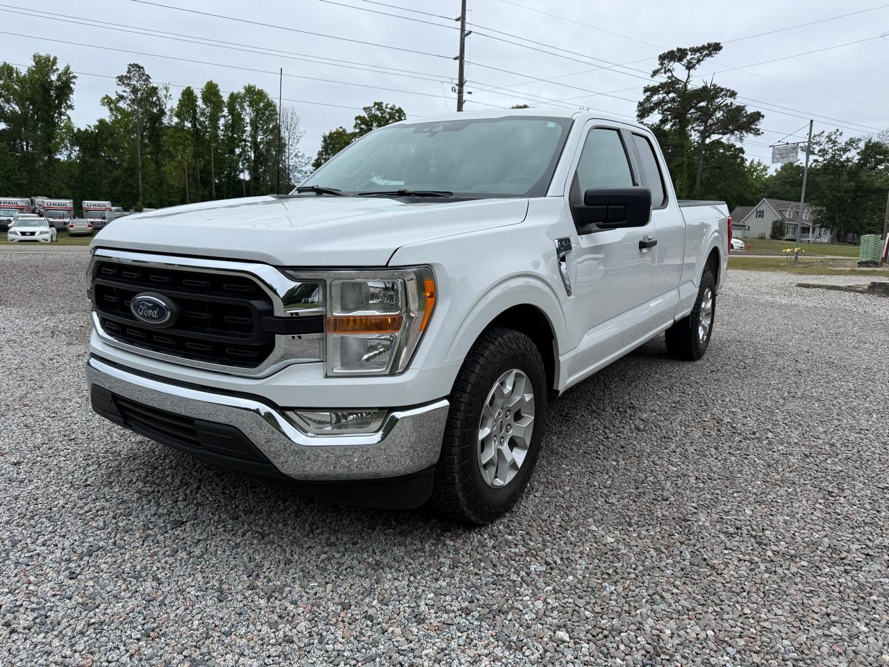 Ford F-150 2WD SuperCab 145" XLT 2021
