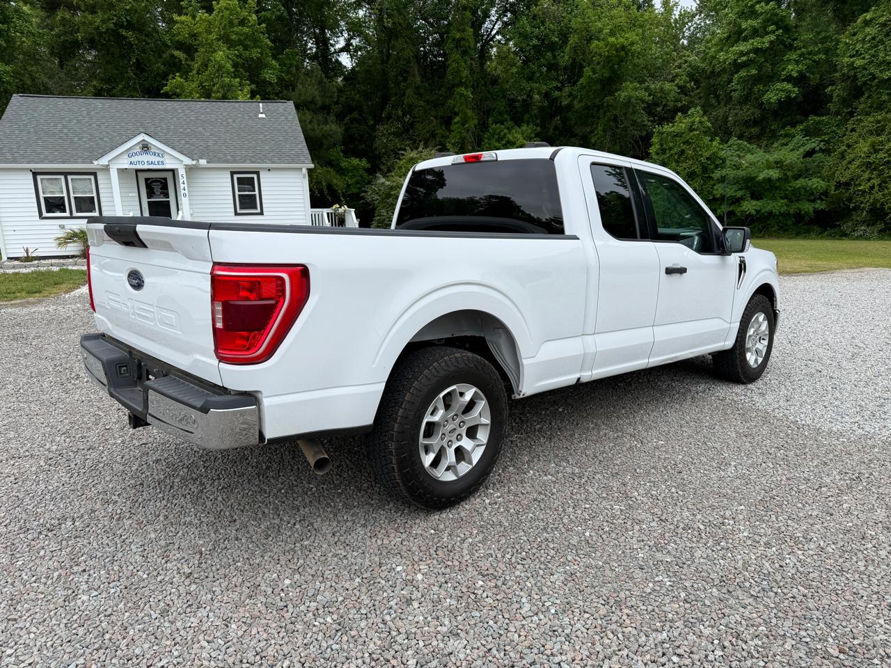 Ford F-150 2WD SuperCab 145" XLT 2021