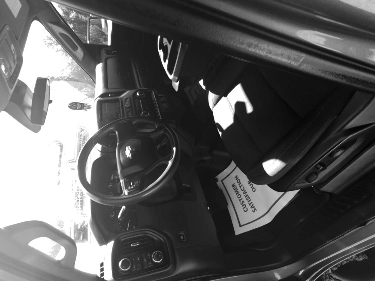 Chevrolet Silverado 1500 2WD Crew Cab 147" Custom 2022