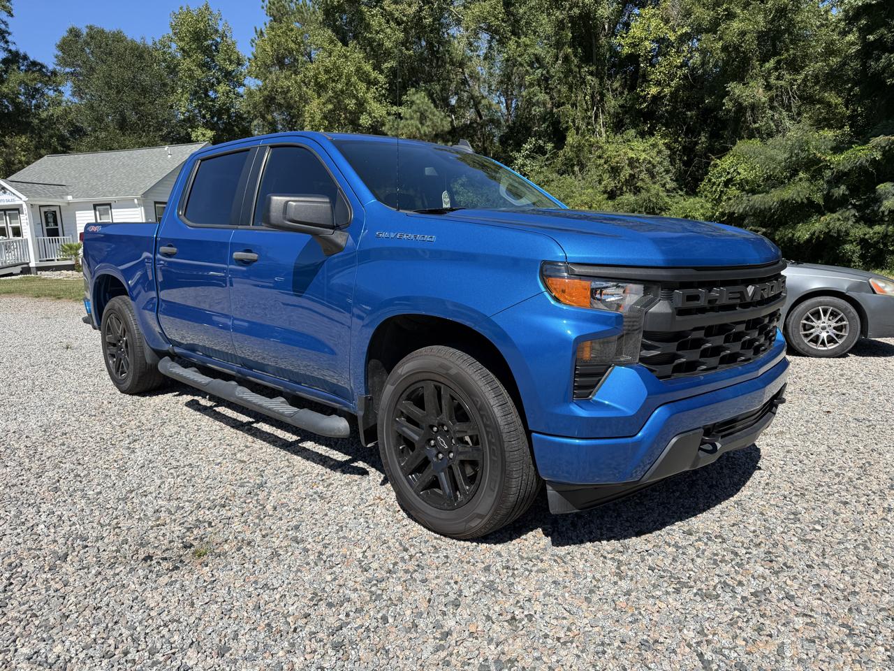 Chevrolet Silverado 1500 2WD Crew Cab 147" Custom 2022