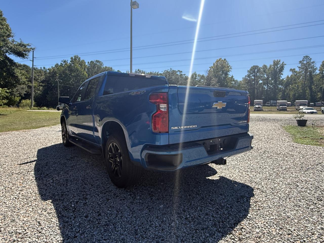 Chevrolet Silverado 1500 2WD Crew Cab 147" Custom 2022