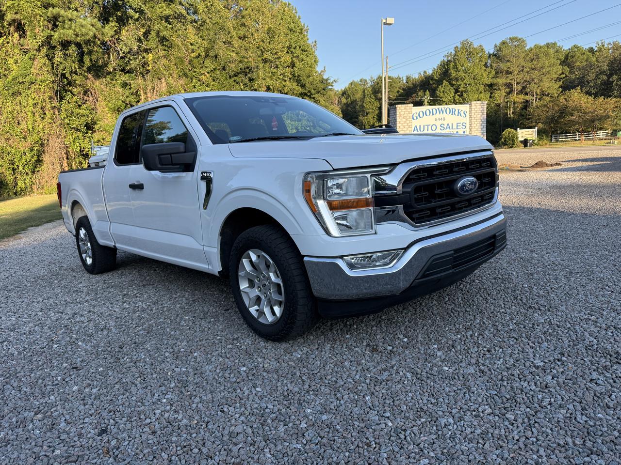 Ford F-150 2WD SuperCab 145" XLT 2021