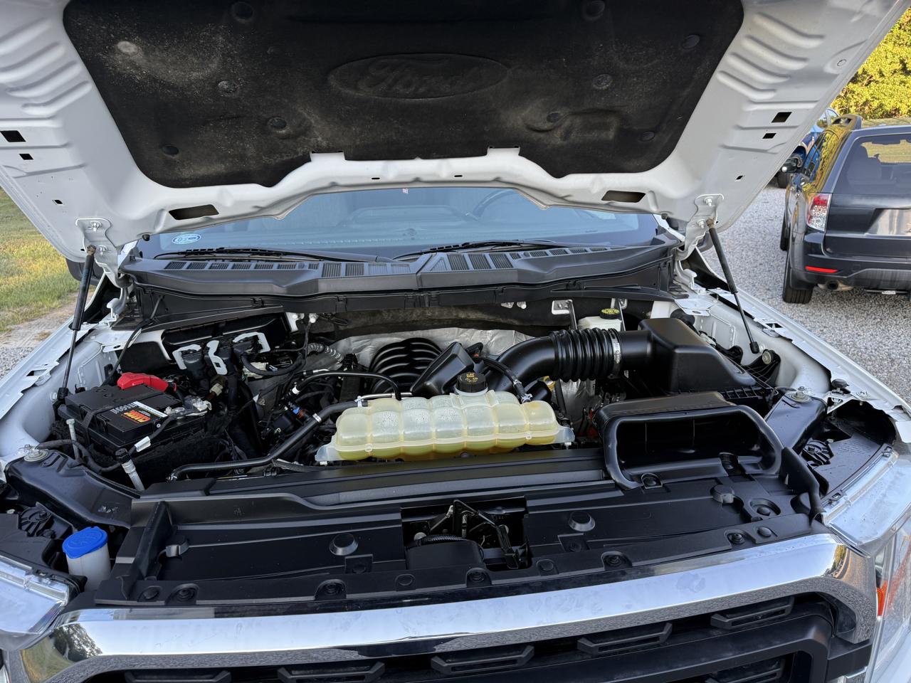 Ford F-150 2WD SuperCab 145" XLT 2021