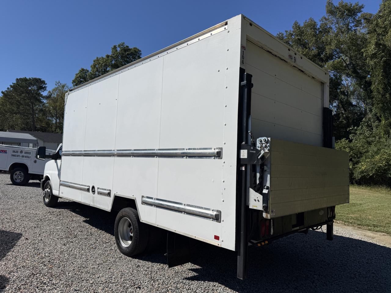 GMC Savana G3500  2017