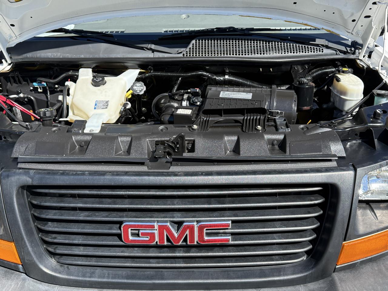 GMC Savana G3500  2017