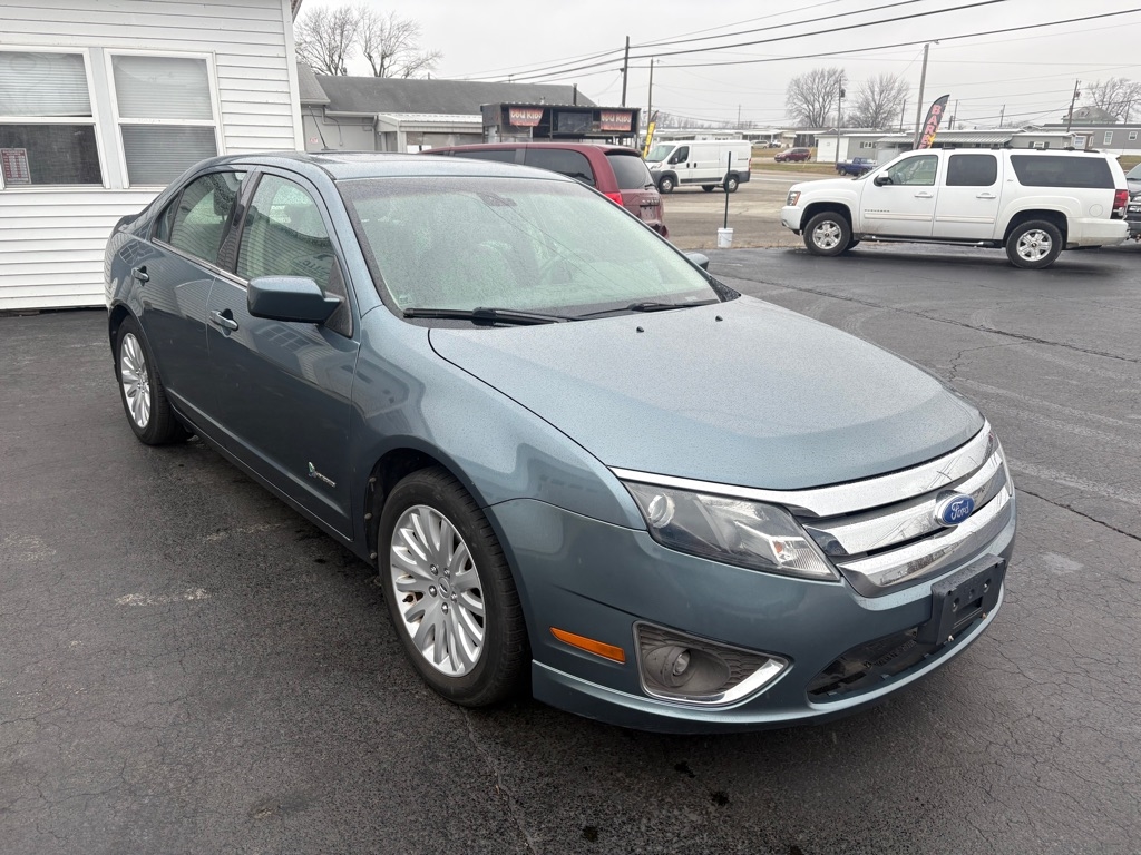 Ford Fusion Hybrid Sedan 2011