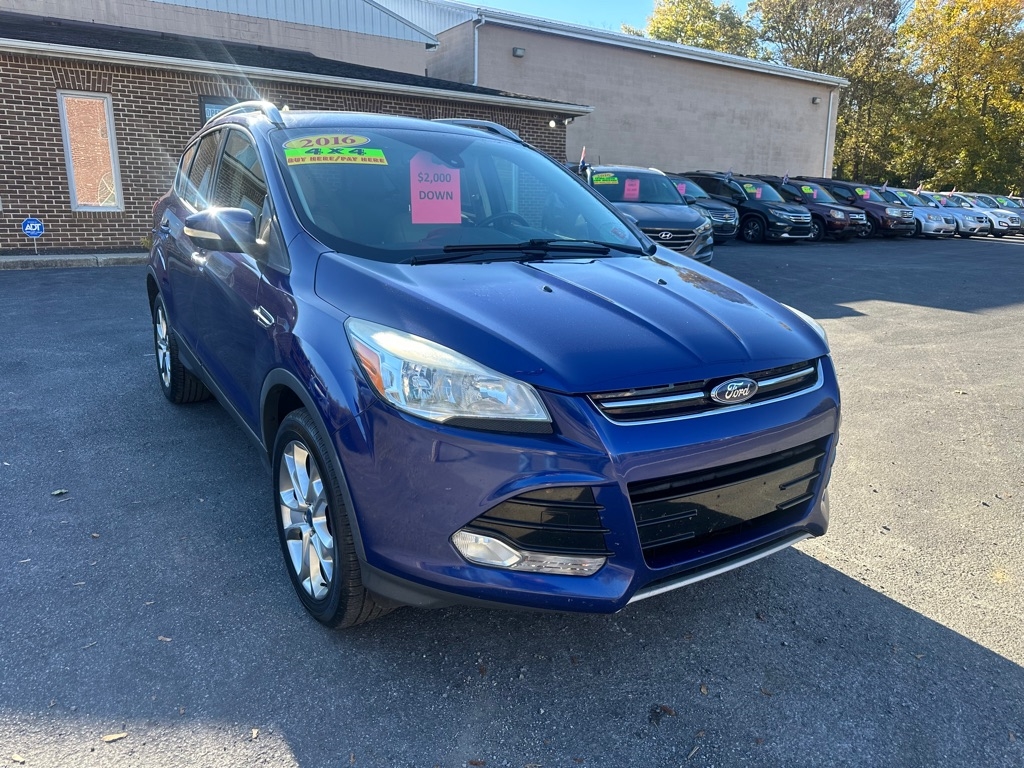 Ford Escape Titanium FWD 2016 Ford Escape Titanium FWD 2016