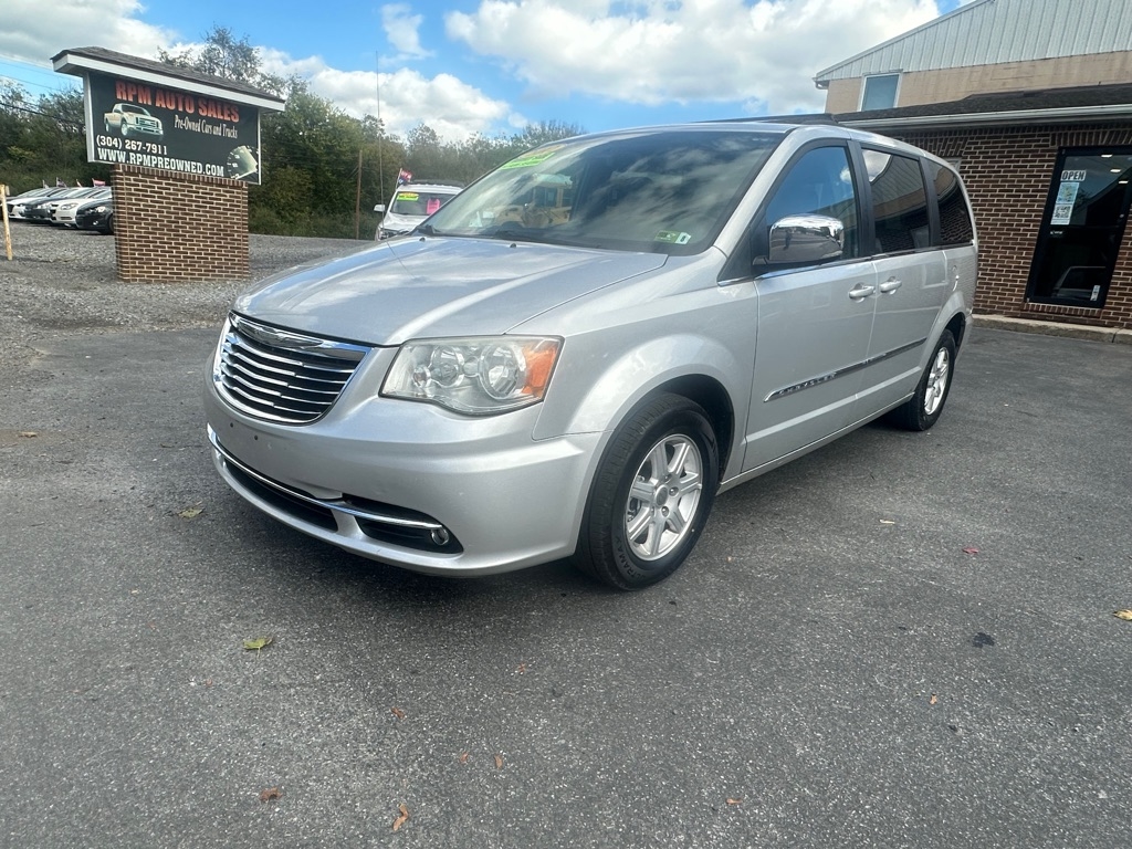 2012 Chrysler Town & Country Touring-L