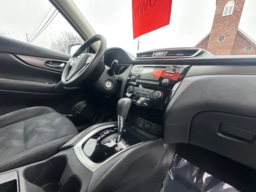 Nissan Rogue S AWD 2014