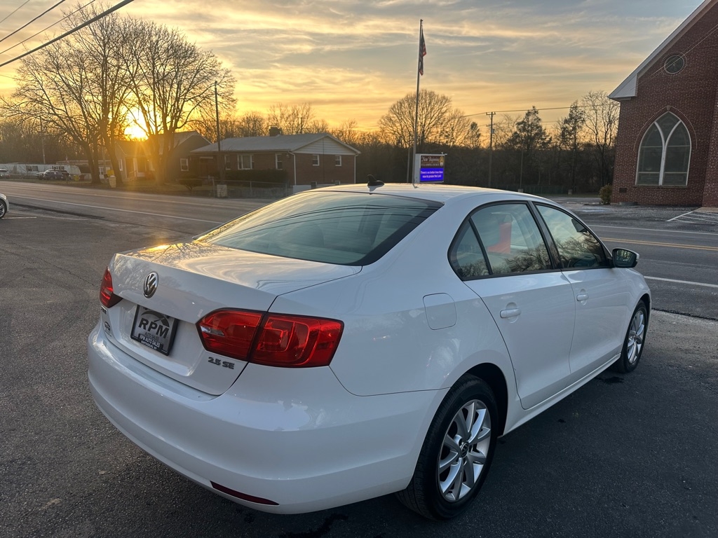 Volkswagen Jetta SE 2012