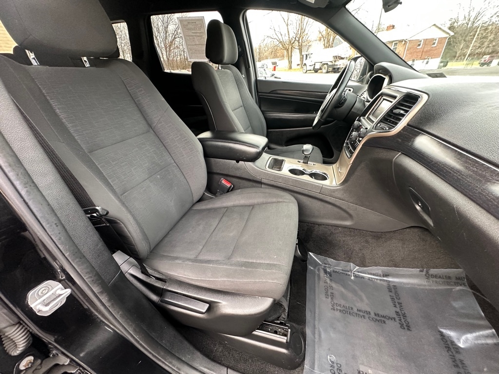 Jeep Grand Cherokee Laredo 4WD 2014