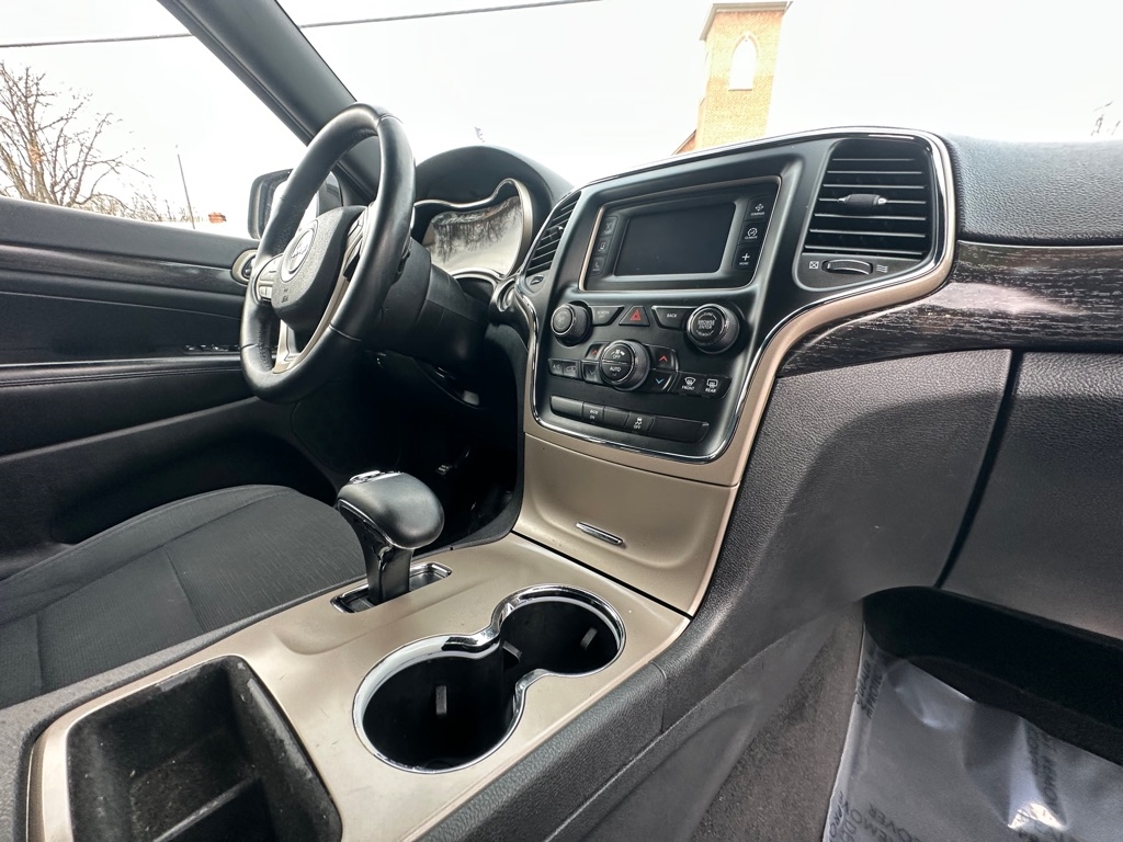 Jeep Grand Cherokee Laredo 4WD 2014