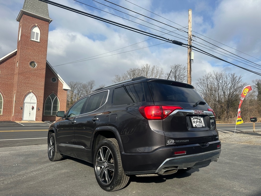 GMC Acadia Denali AWD 2017