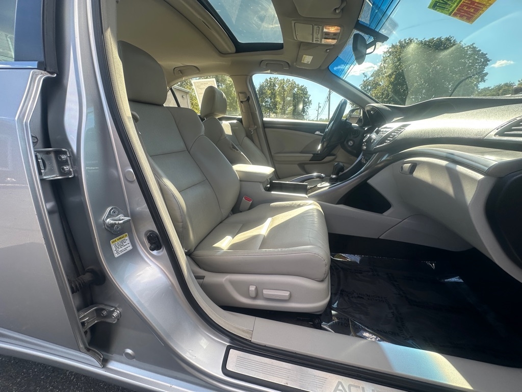 Acura TSX 5-speed AT 2012