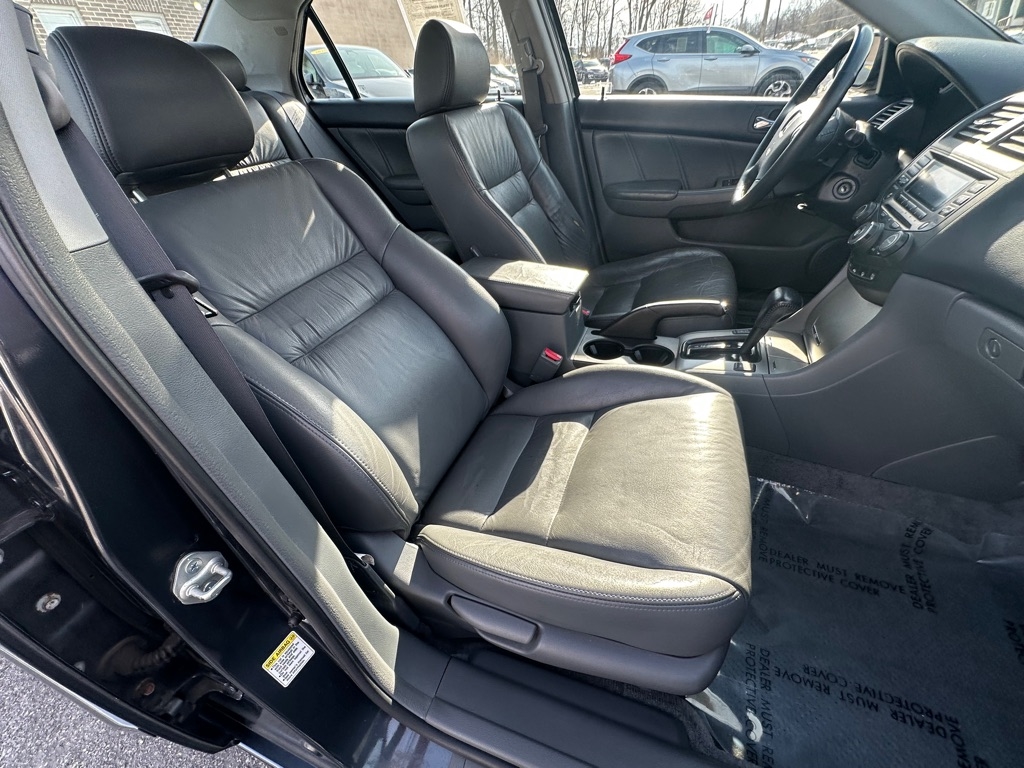 Honda Accord EX-L Sedan AT with XM Radio 2005