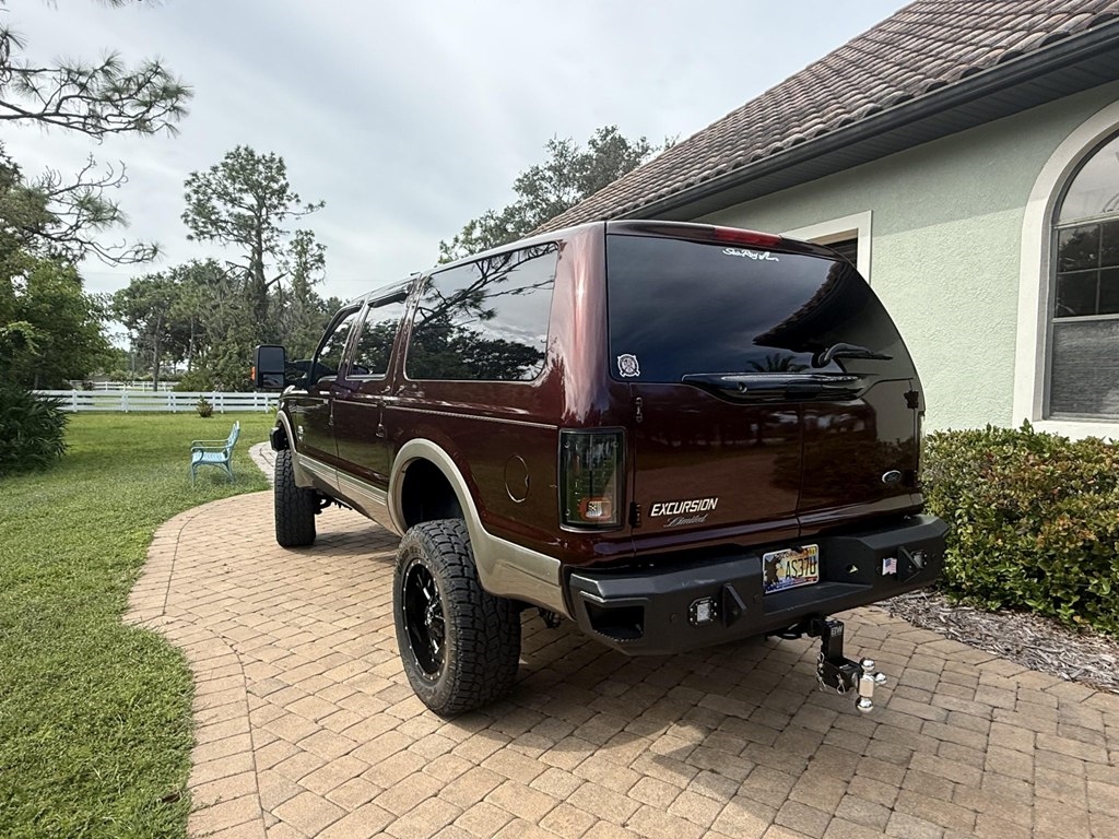 Ford Excursion Limited 4WD 2001