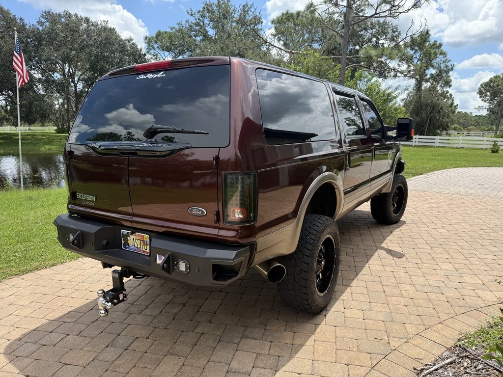Ford Excursion Limited 4WD 2001