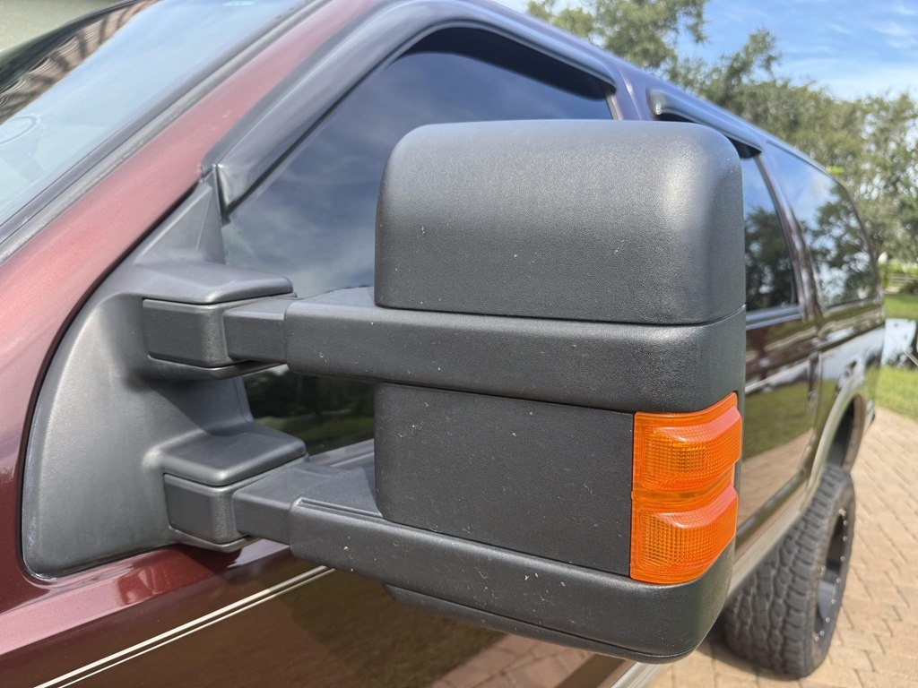 Ford Excursion Limited 4WD 2001