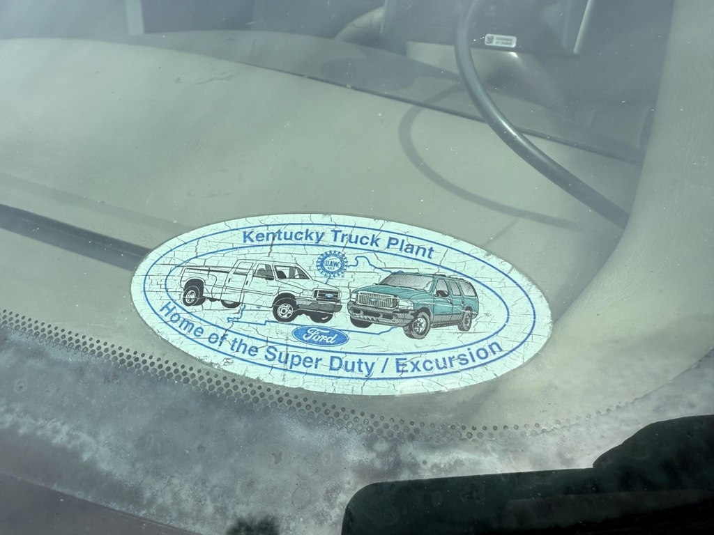 Ford Excursion Limited 4WD 2001