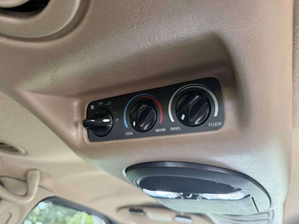 Ford Excursion Limited 4WD 2001