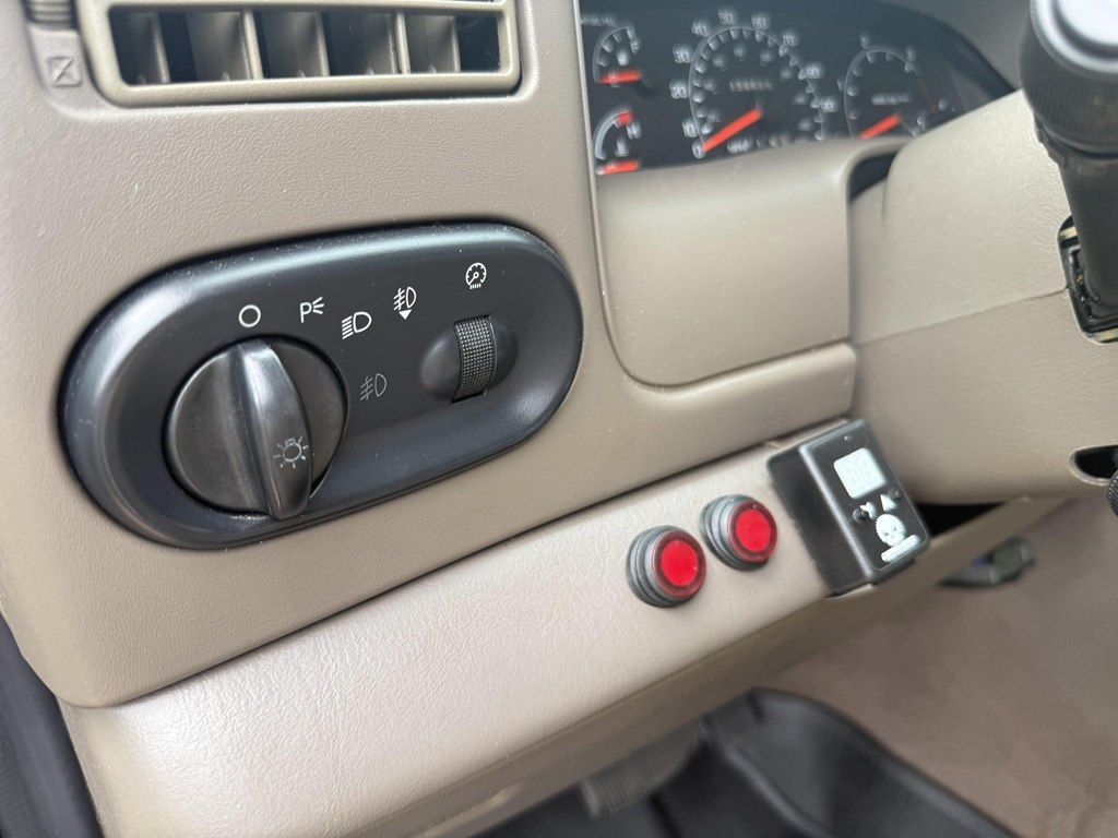 Ford Excursion Limited 4WD 2001